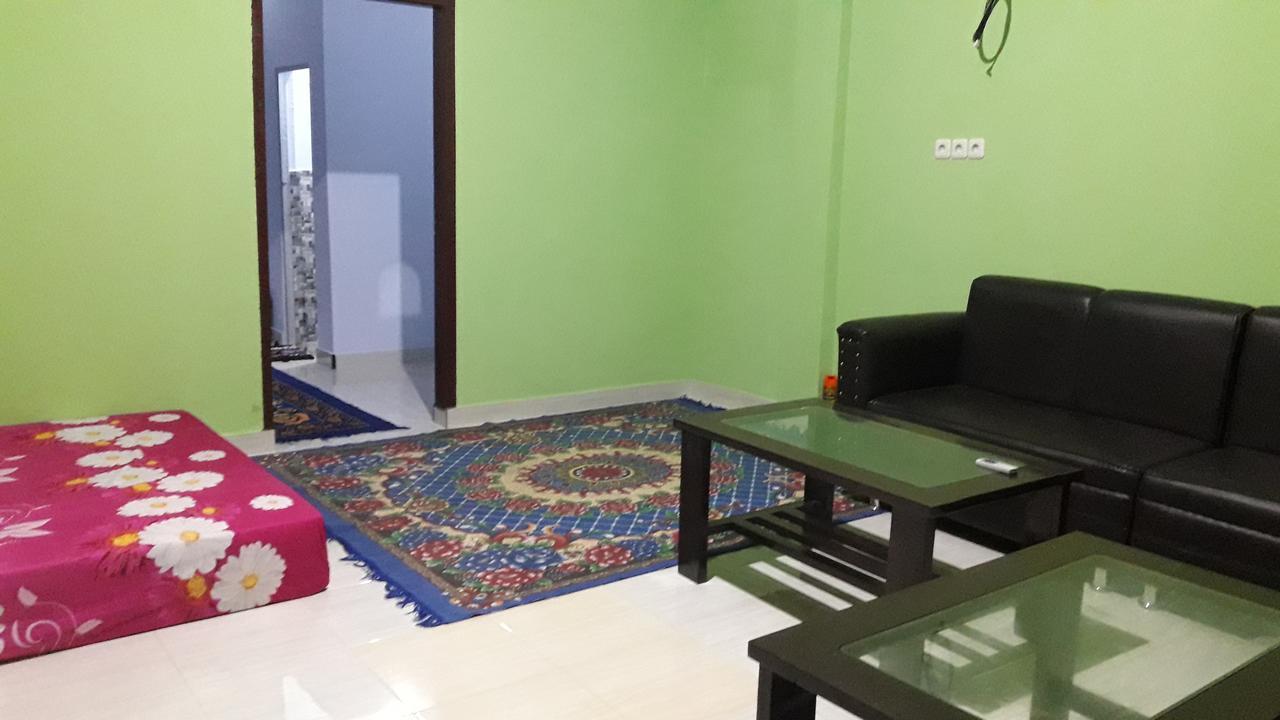 Penginapan Asidik Bira Luaran gambar