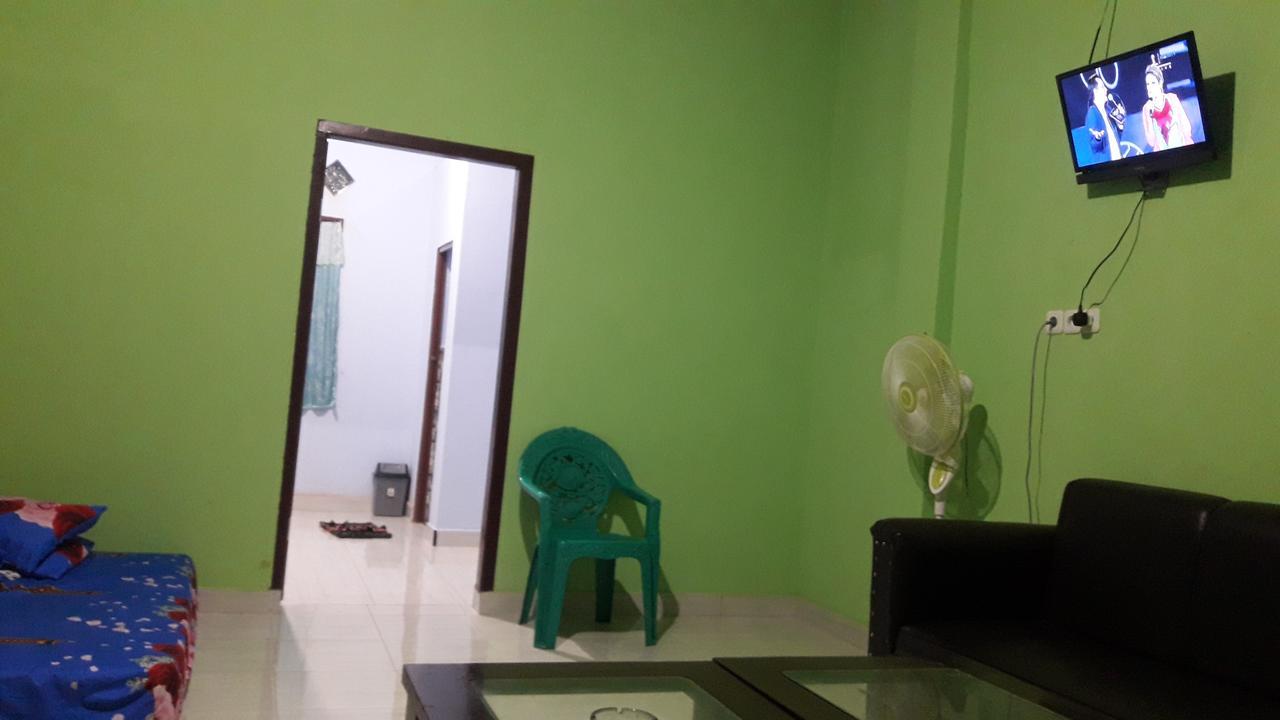 Penginapan Asidik Bira Luaran gambar